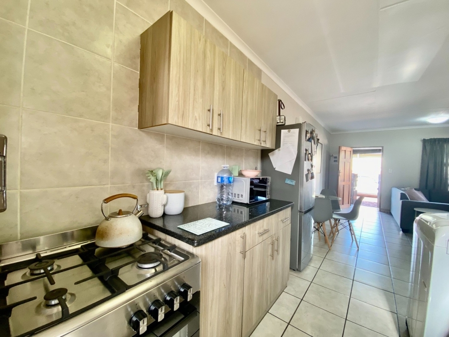 2 Bedroom Property for Sale in Potchefstroom North West